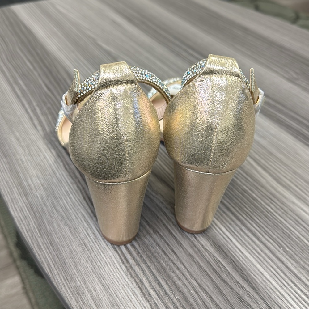 De Blossom Collection shoes designed for glamorous living nude rhinestone heels - Picture 3 of 5